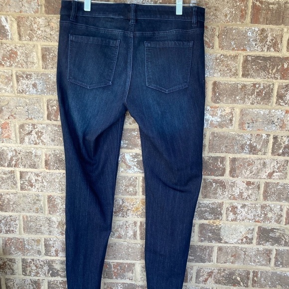 White House Black Market Jeggings Size Medium Paint Distressed - Picture 4 of 10